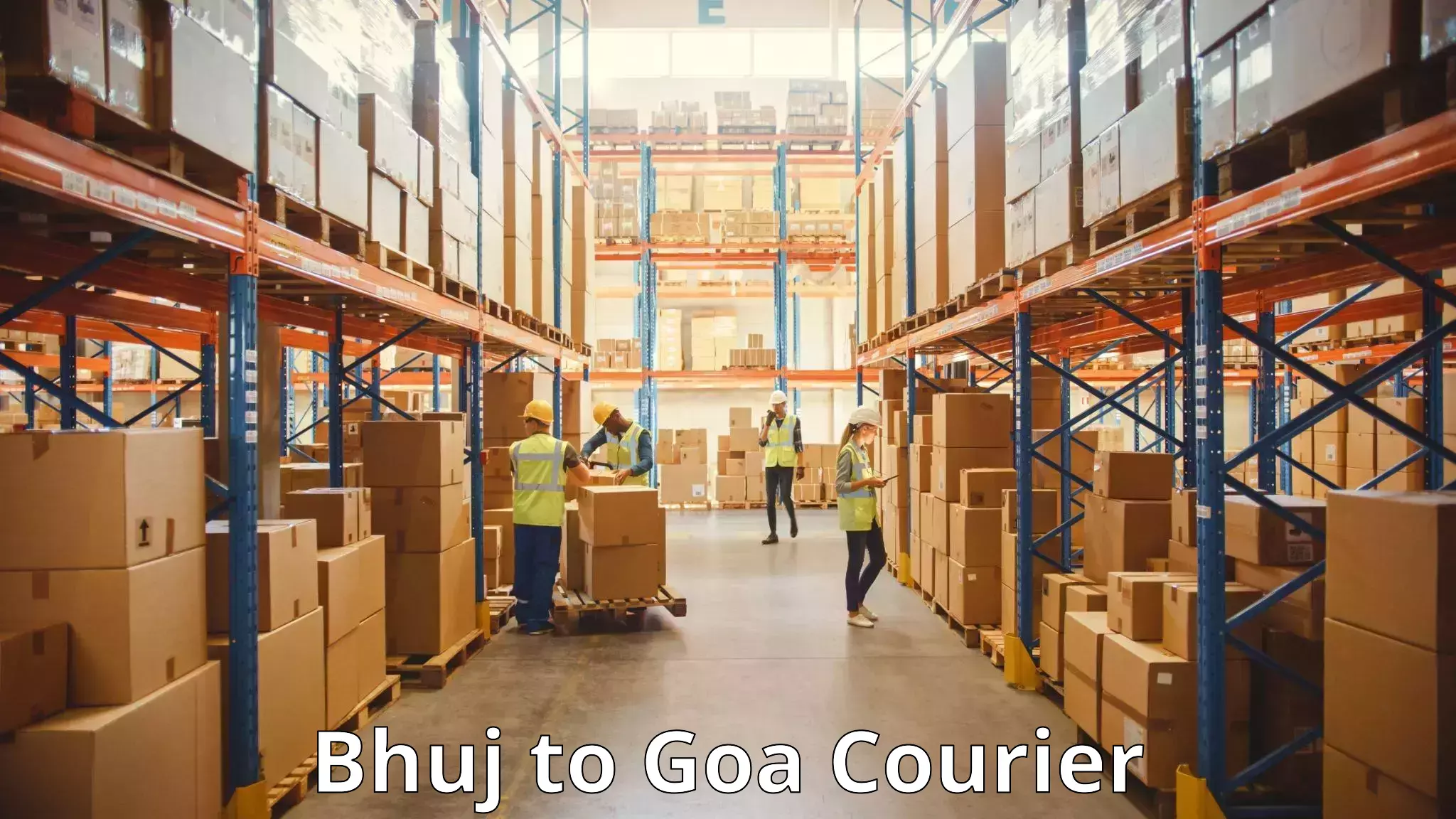 Luggage shipping estimate Bhuj to Goa University
