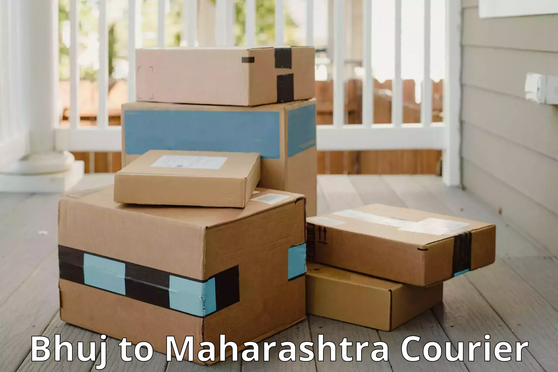 Outsize baggage transport Bhuj to Maharashtra